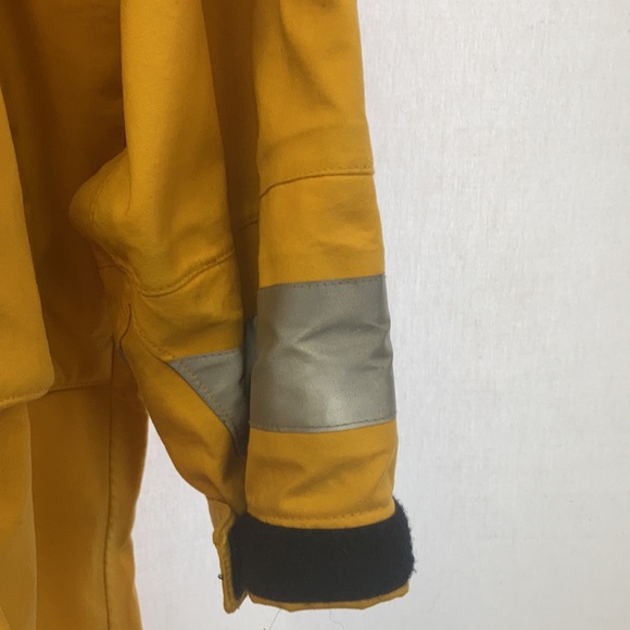 Timberland Mountain To River Performance USED >>>HIGH VIS JACKET<<< - Picture 4 of 16